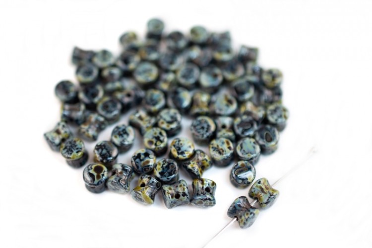 Бусины Pellet beads 6х4мм, отверстие 0,5мм, цвет 23980/86805 черный травертин, 732-010, 10г (около 60шт) Бусины Pellet beads 6х4мм, отверстие 0,5мм, цвет 23980/86805 черный травертин, 732-010, 10г (около 60шт)
